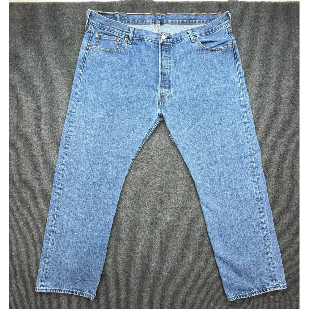 Levi's 501 Original Fit Jeans Mens W42 L30 Button Fly Straight Medium Wash Blue